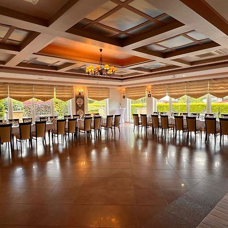 ביילסקו-ביאלה Papuga Park Hotel Wellness Marrakesz & Spa מראה חיצוני תמונה