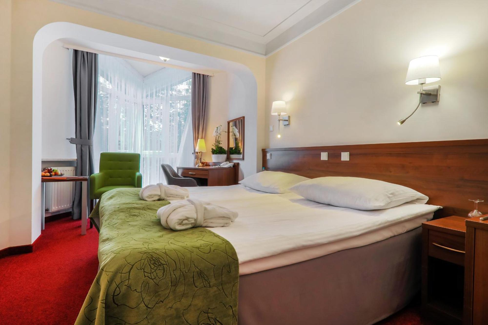 ביילסקו-ביאלה Papuga Park Hotel Wellness Marrakesz & Spa מראה חיצוני תמונה
