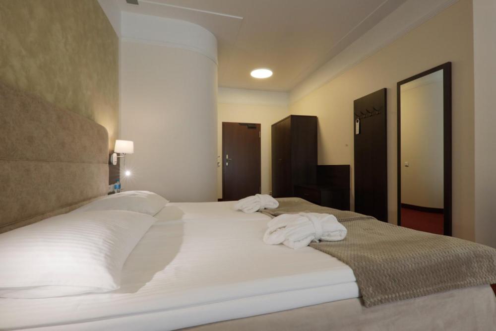 ביילסקו-ביאלה Papuga Park Hotel Wellness Marrakesz & Spa מראה חיצוני תמונה