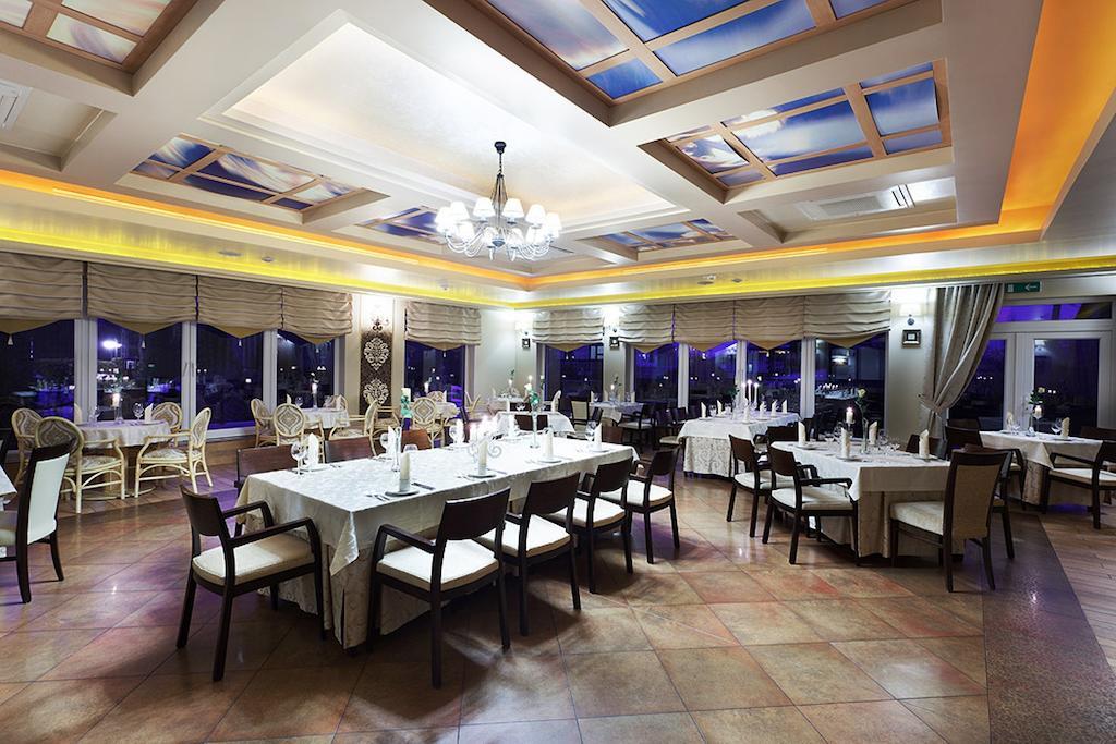 ביילסקו-ביאלה Papuga Park Hotel Wellness Marrakesz & Spa מראה חיצוני תמונה