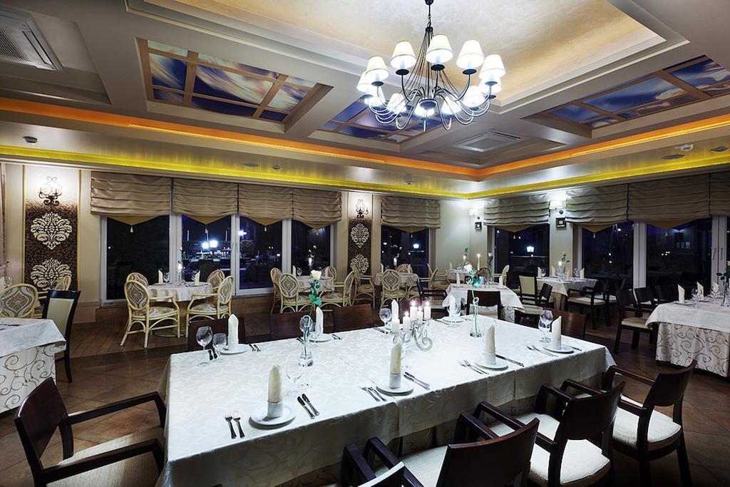 ביילסקו-ביאלה Papuga Park Hotel Wellness Marrakesz & Spa מראה חיצוני תמונה